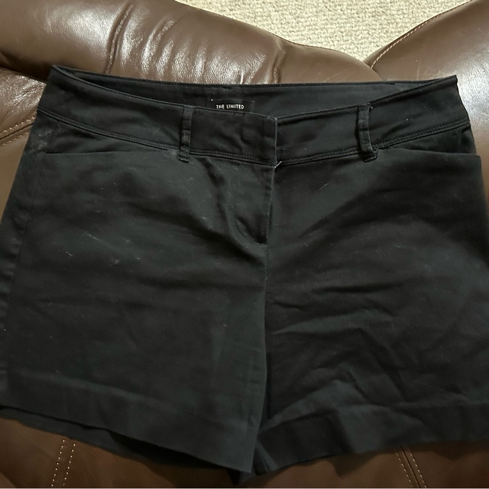 The Limited black chino shorts size 12 4 inch inseam